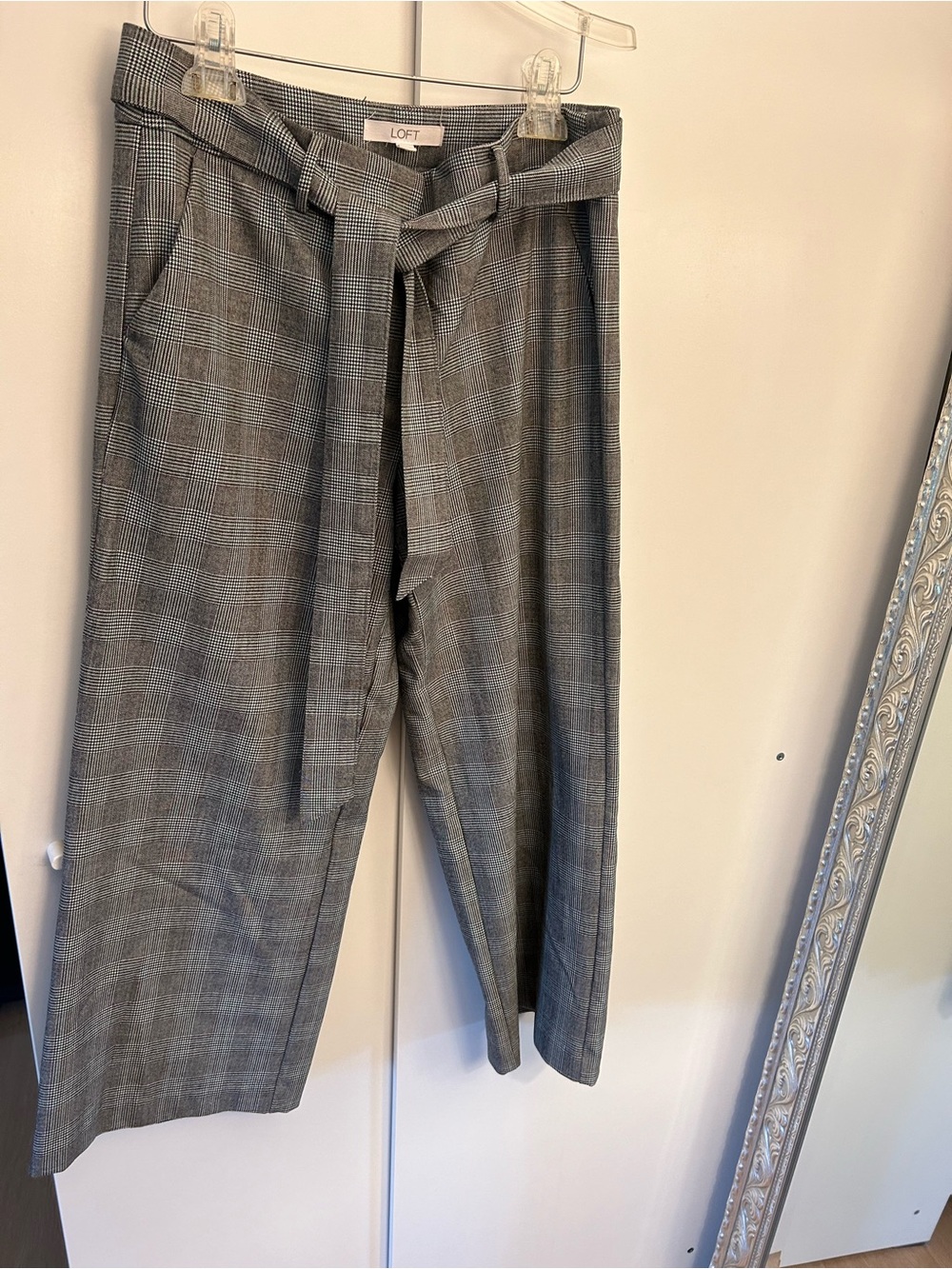 LOFT Plaid Tie-Waist Dress Pants in Gray
